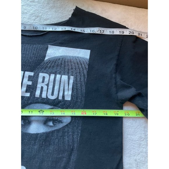 Jay-Z Beyonce 2014 On The Run T-Shirt Sz.Medium Tour Concert Rap - Picture 2 of 7